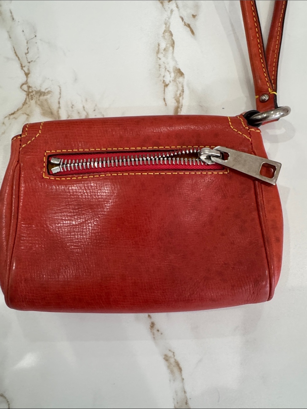 Marc Jacobs Red Leather Wristlet Clutch with Silver-Tone Lock - Picture 4 of 8